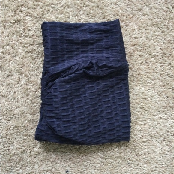 Ribbed Leggings - Picture 10 of 14